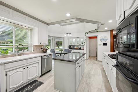 3710 Falcon Lake Drive Arlington TX 76016