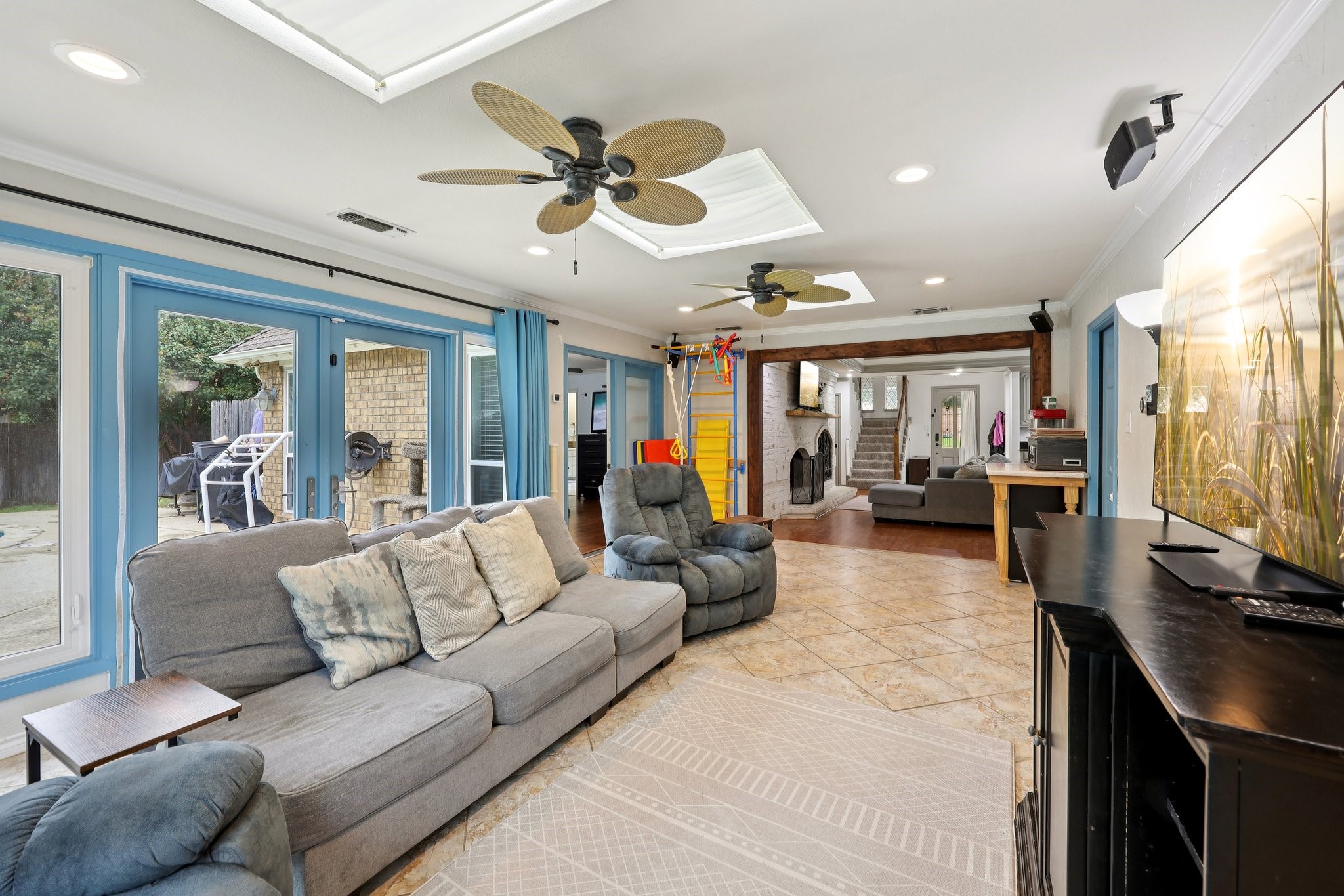 3710 Falcon Lake Drive Arlington TX 76016