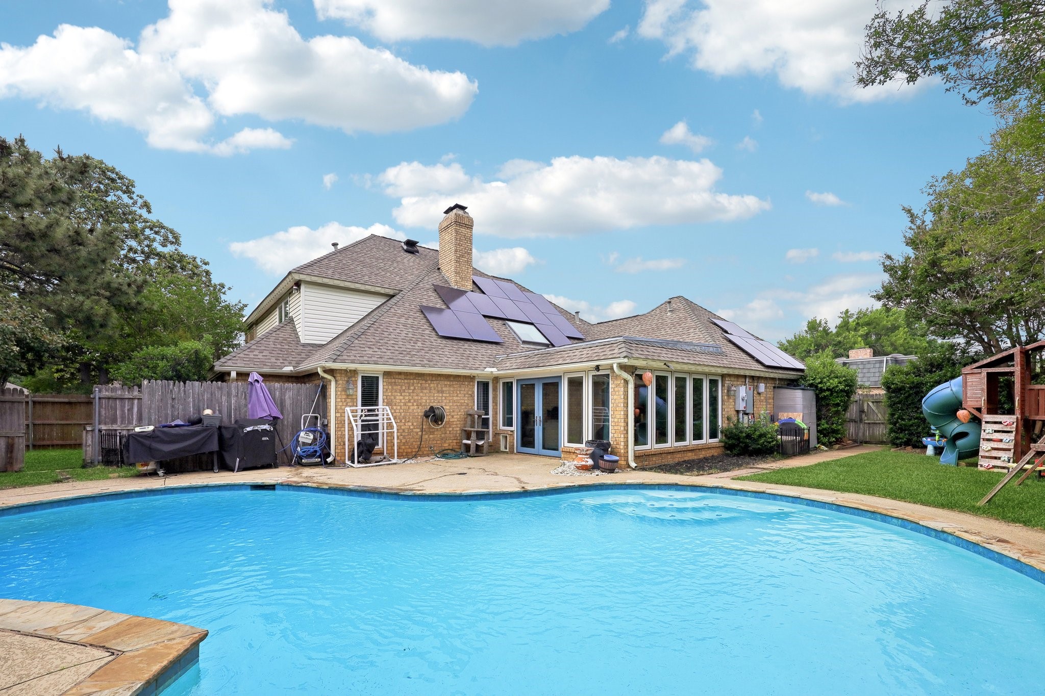 3710 Falcon Lake Drive Arlington TX 76016