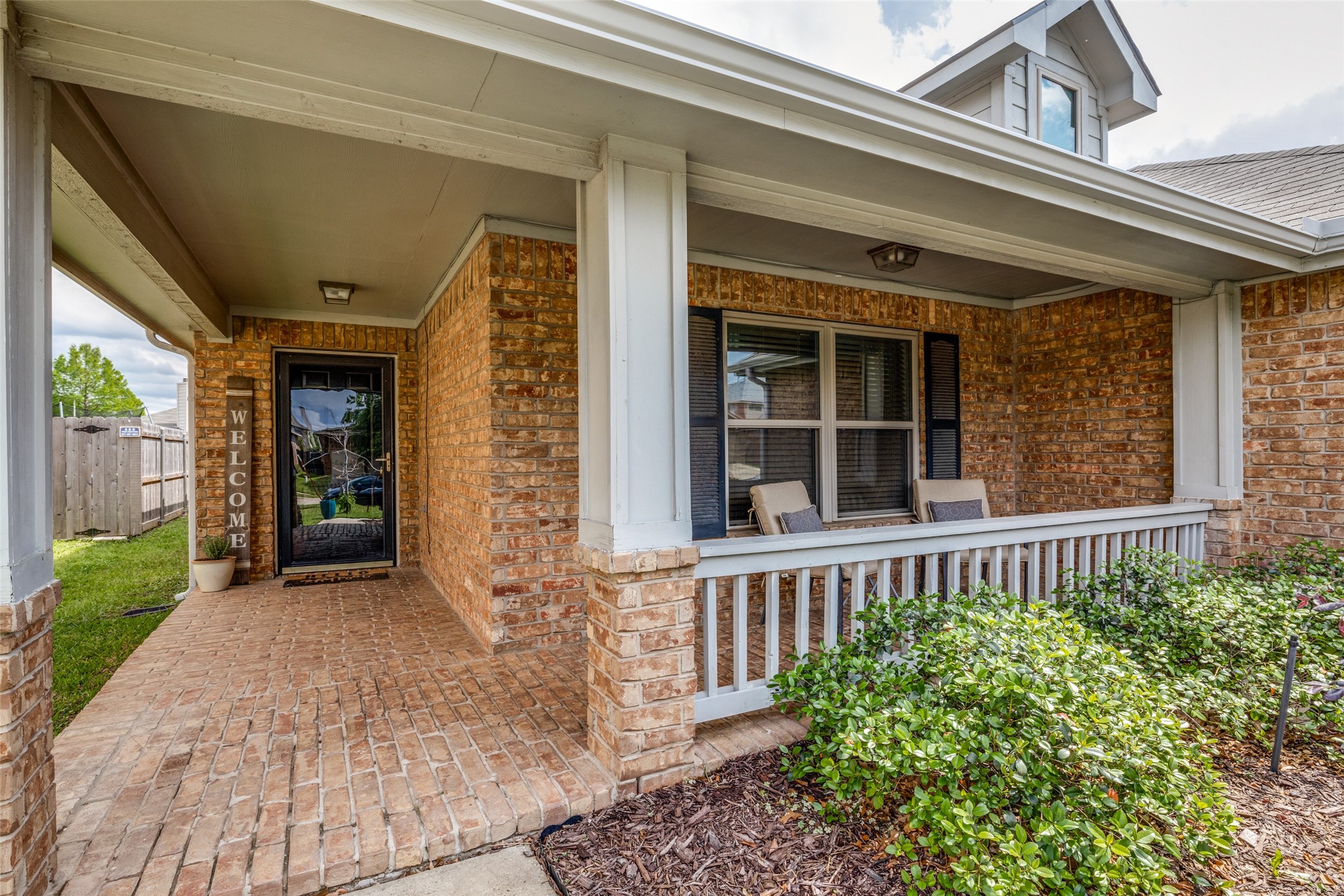 2811 Grandview Drive Grand Prairie TX 75052