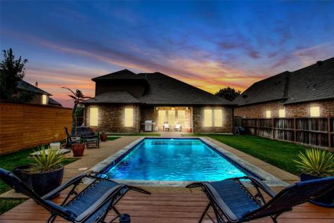 109 Water Garden Drive Waxahachie TX 75165