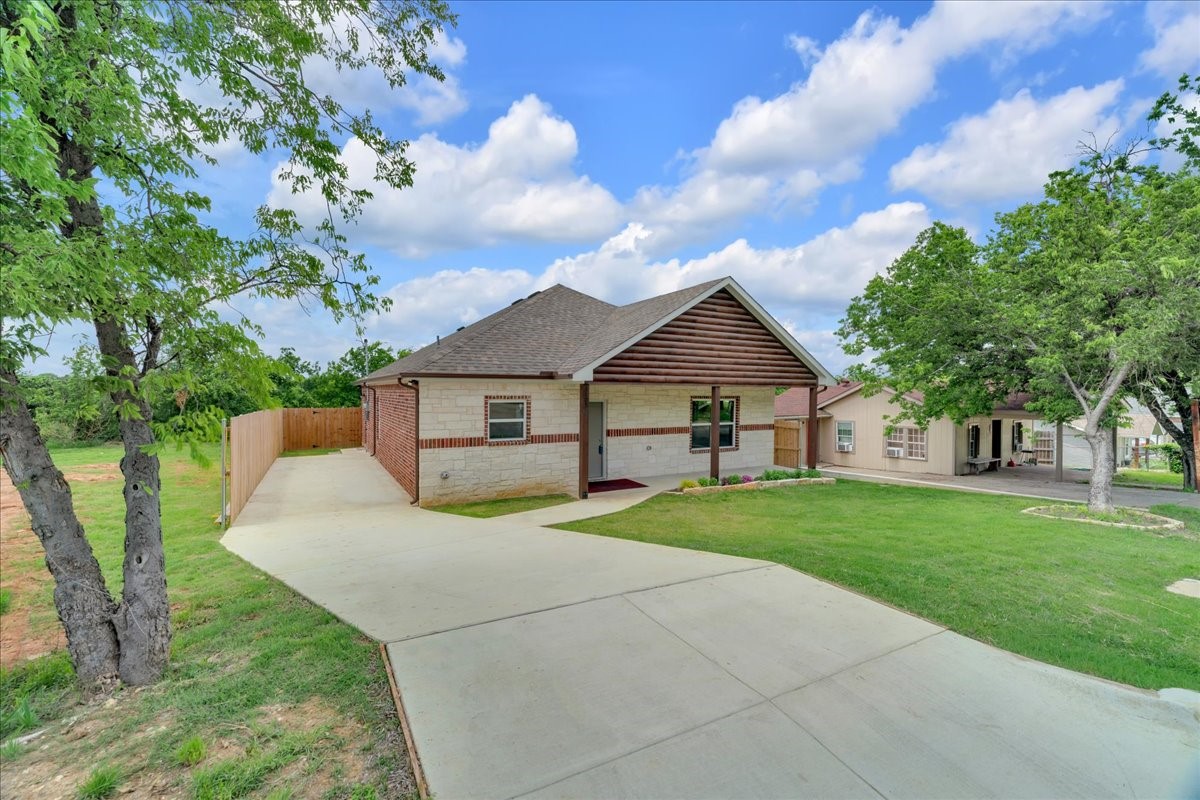 3105 N Pecan Street Fort Worth TX 76106