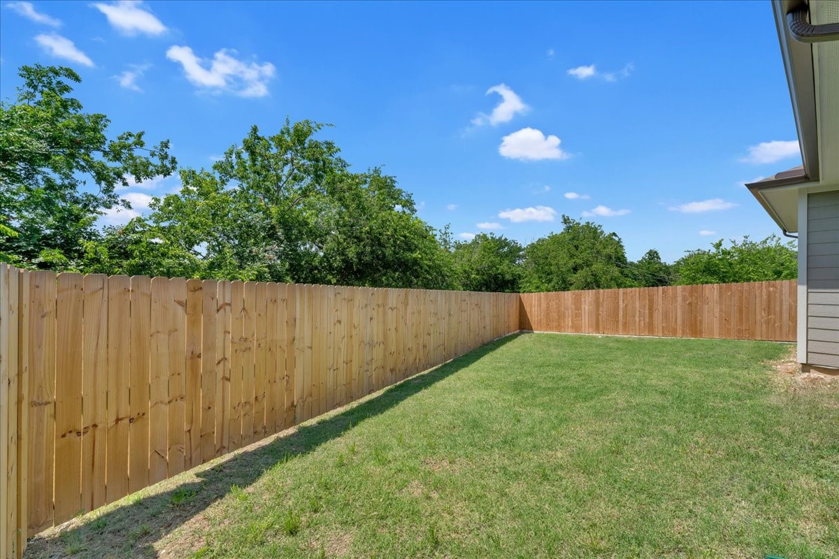 3105 N Pecan Street Fort Worth TX 76106