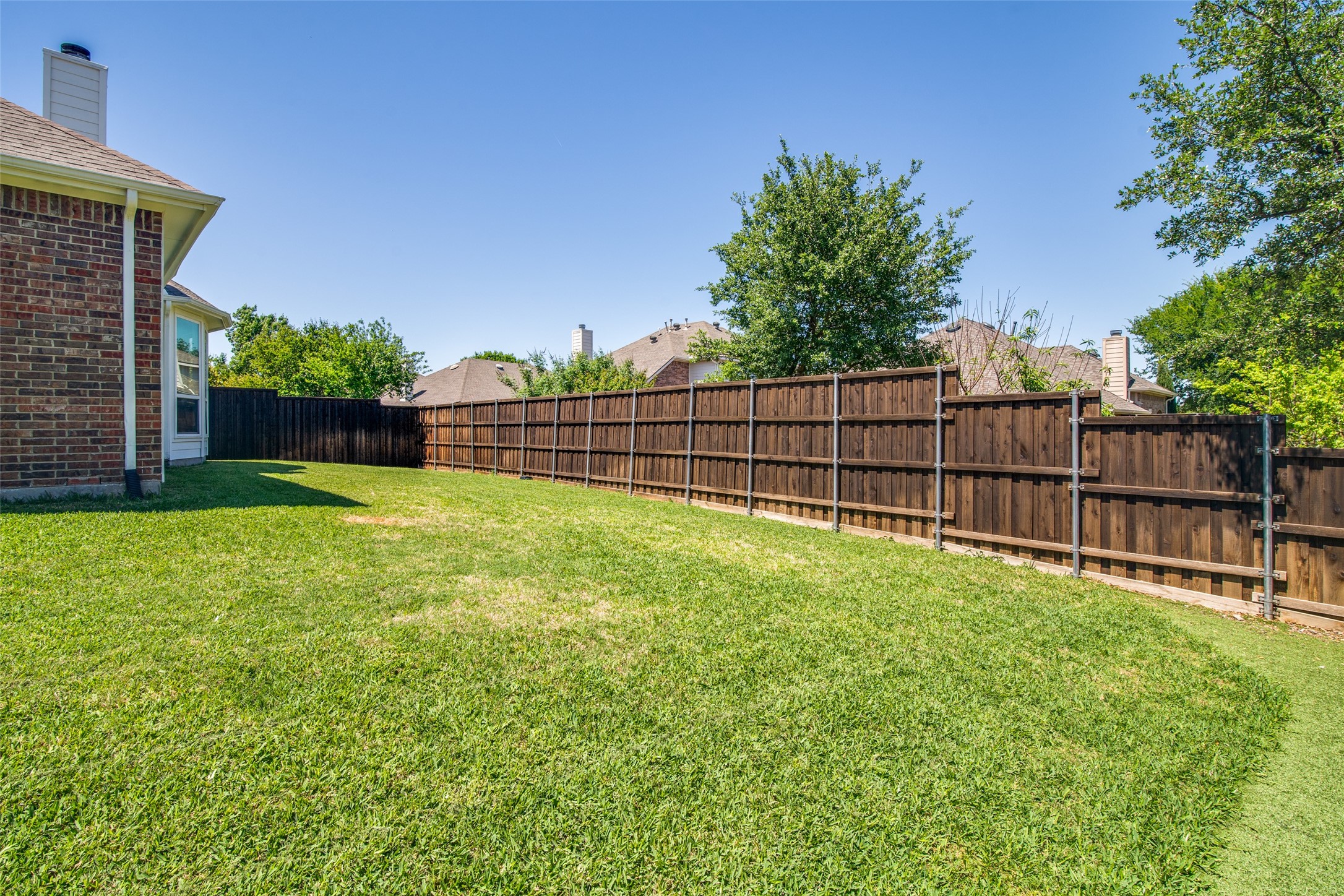 6219 Lakecrest Drive Sachse TX 75048