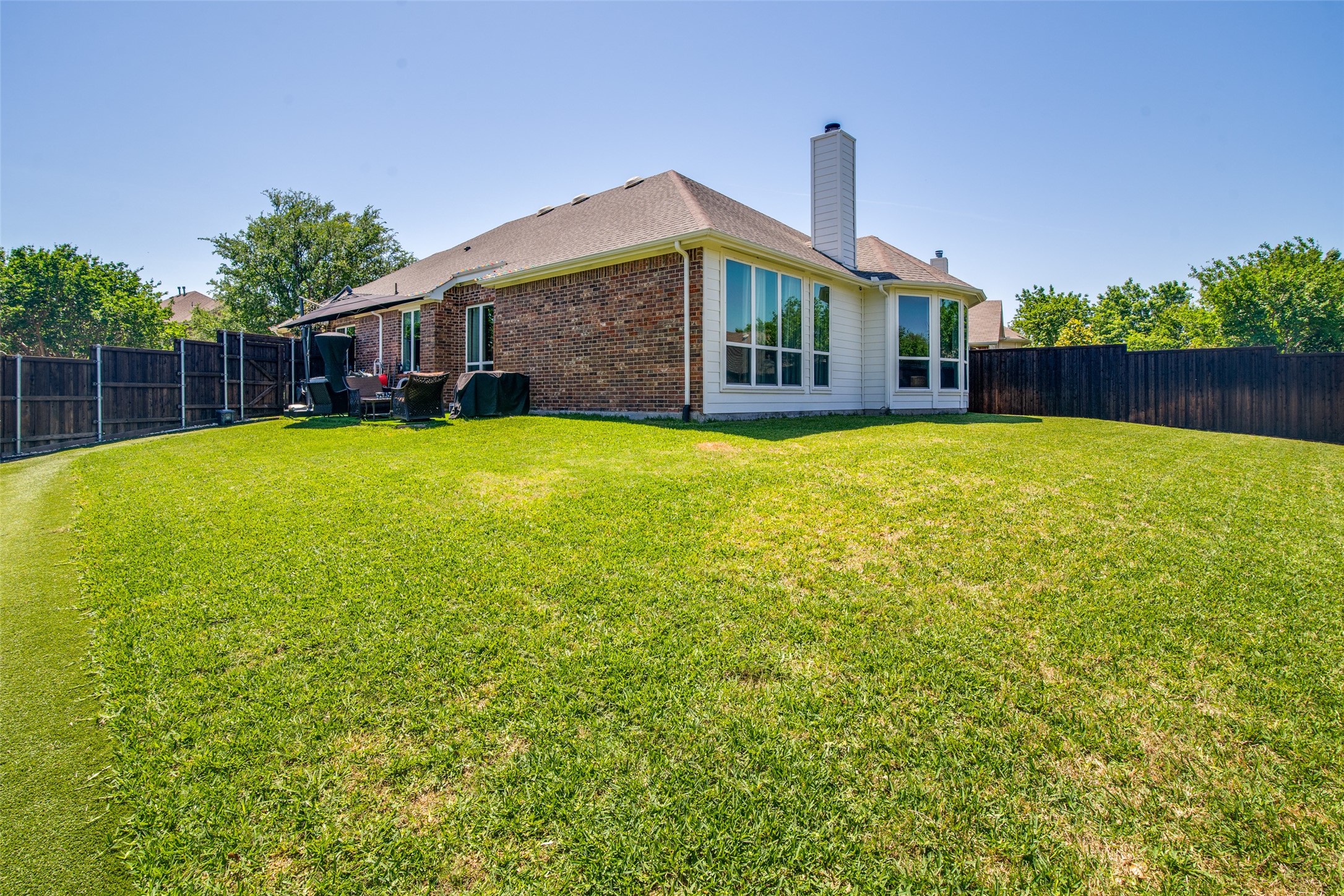 6219 Lakecrest Drive Sachse TX 75048