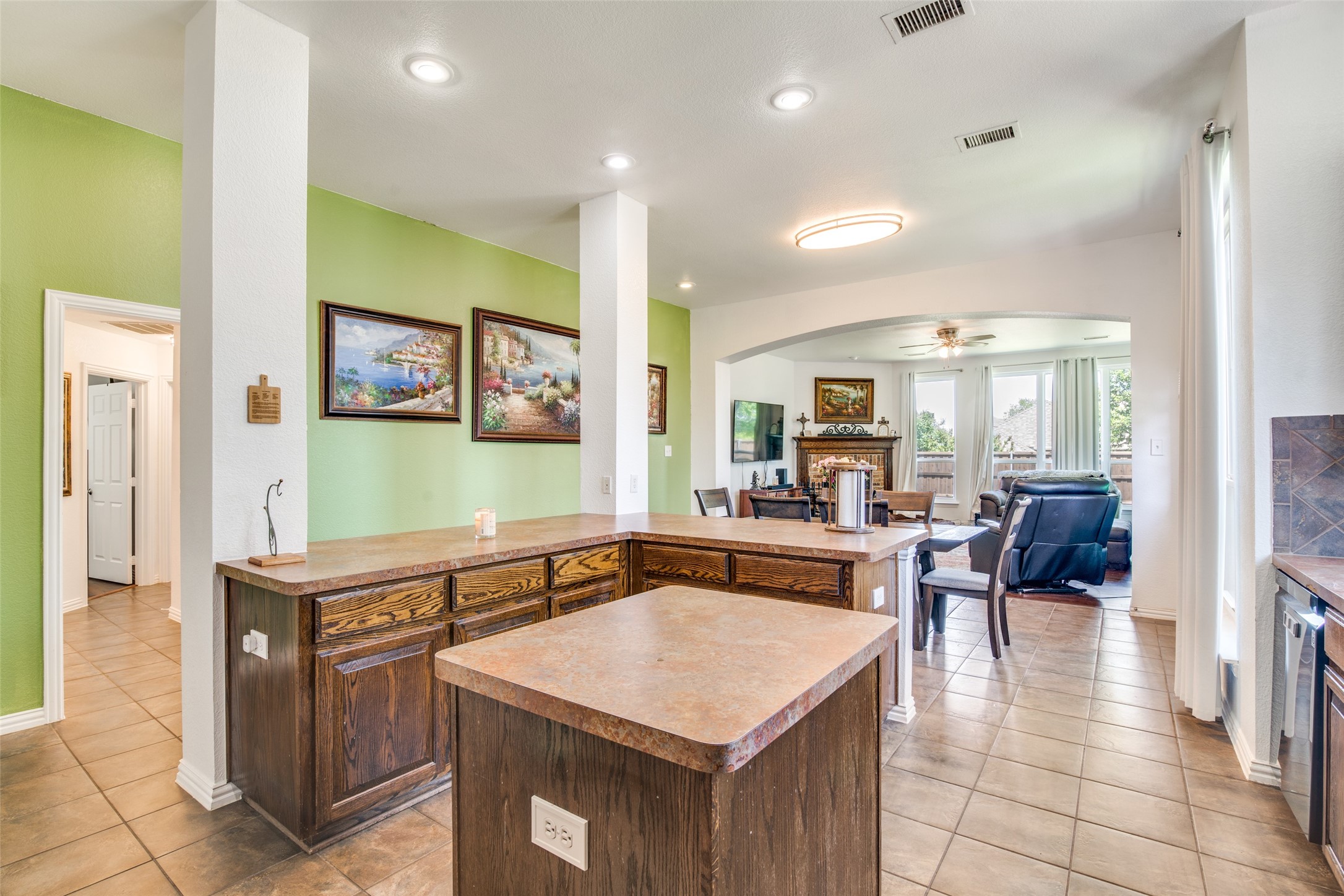 6219 Lakecrest Drive Sachse TX 75048