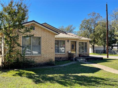 2601 Belmeade Street Brownwood TX 76801