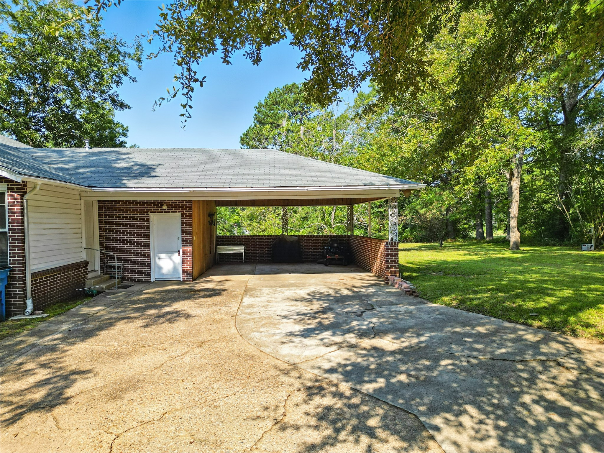 814 E Palmetto Avenue Plain Dealing LA 71064