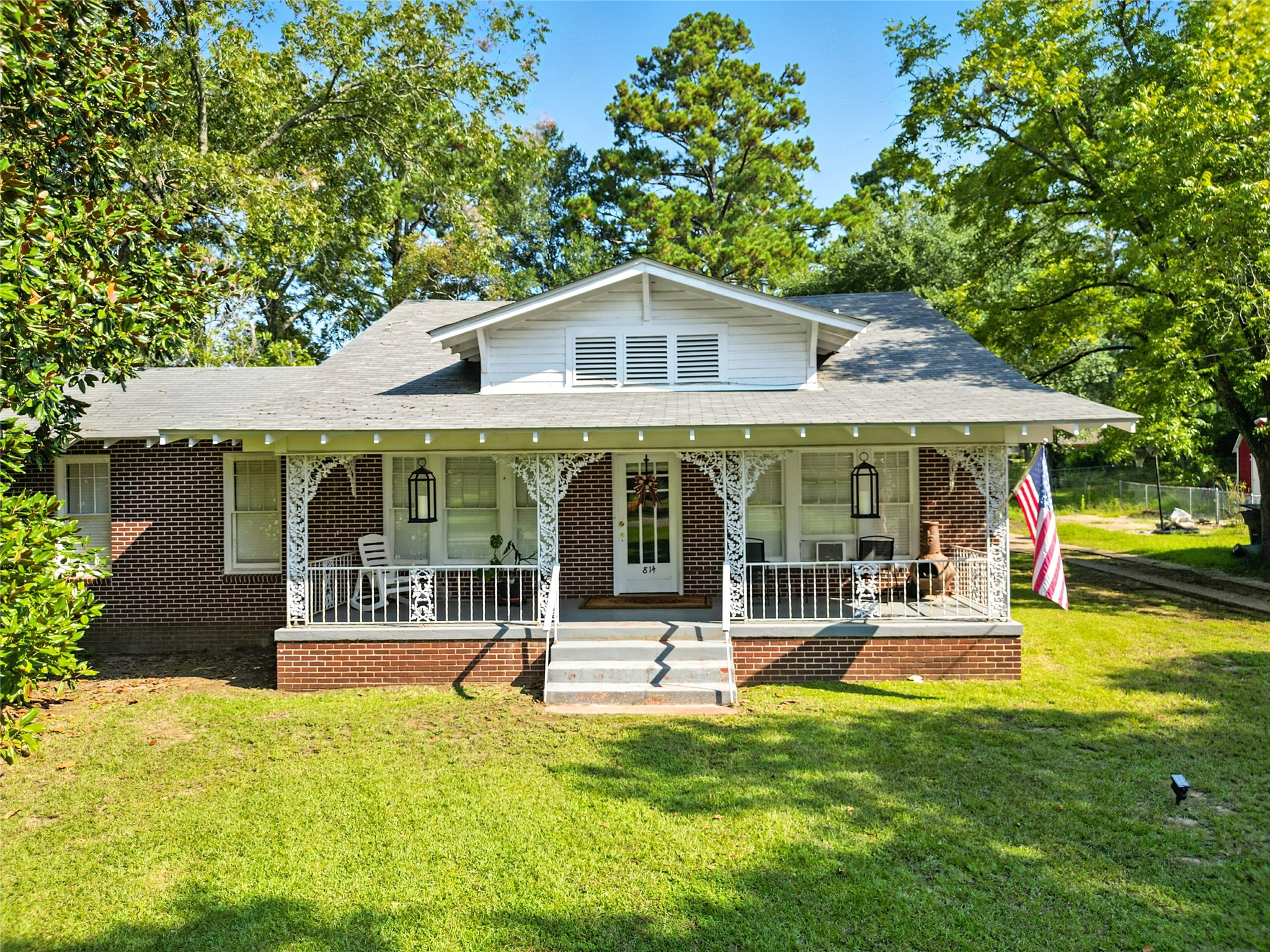 814 E Palmetto Avenue Plain Dealing LA 71064