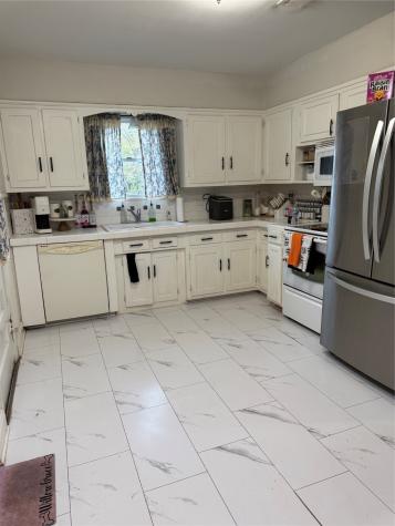 1107 W Cedar Street Coleman TX 76834