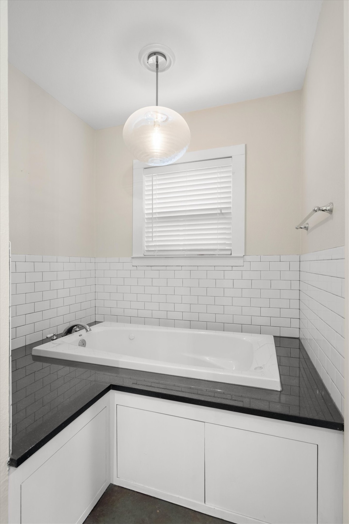 8602 Angora Street Dallas TX 75218