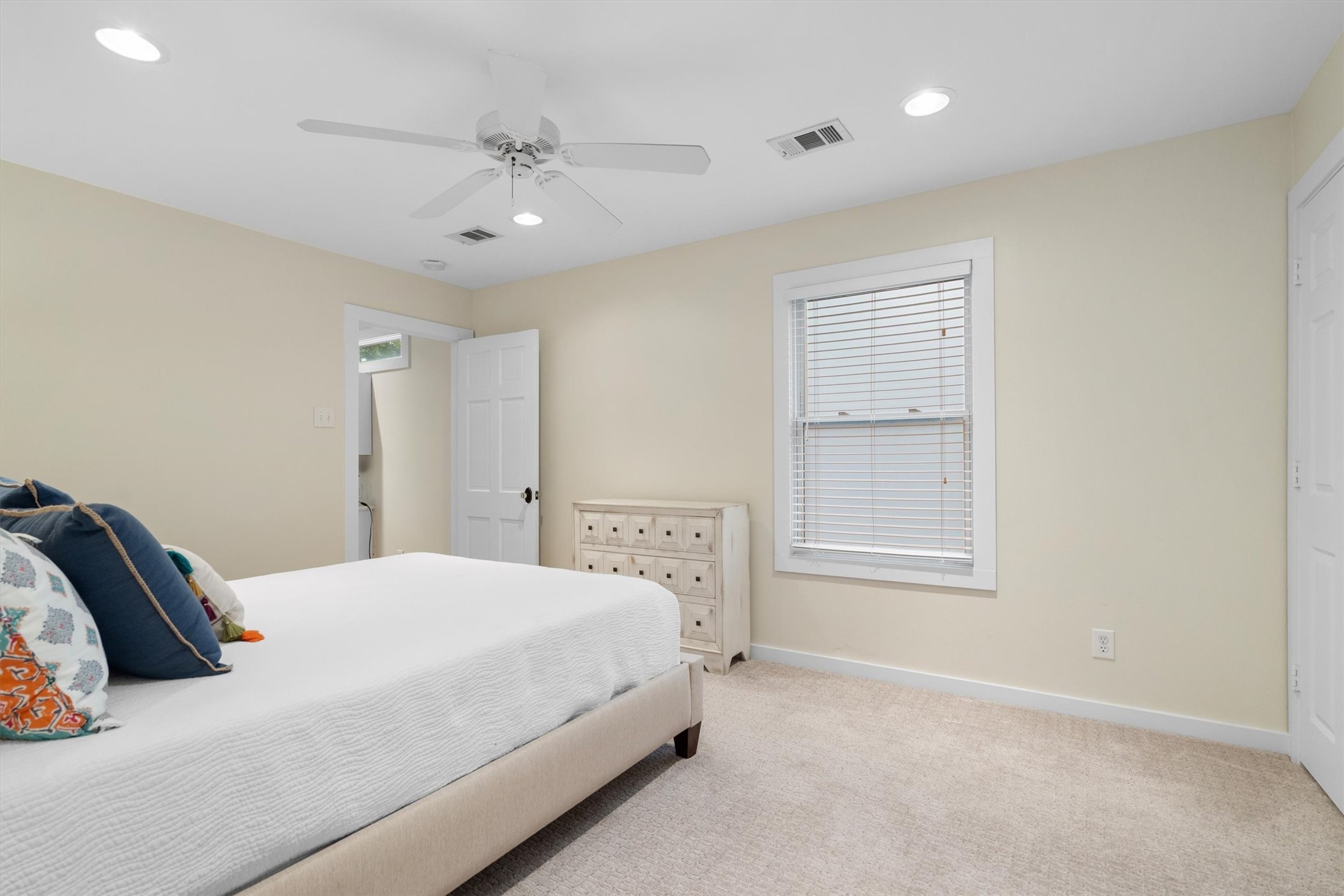 8602 Angora Street Dallas TX 75218