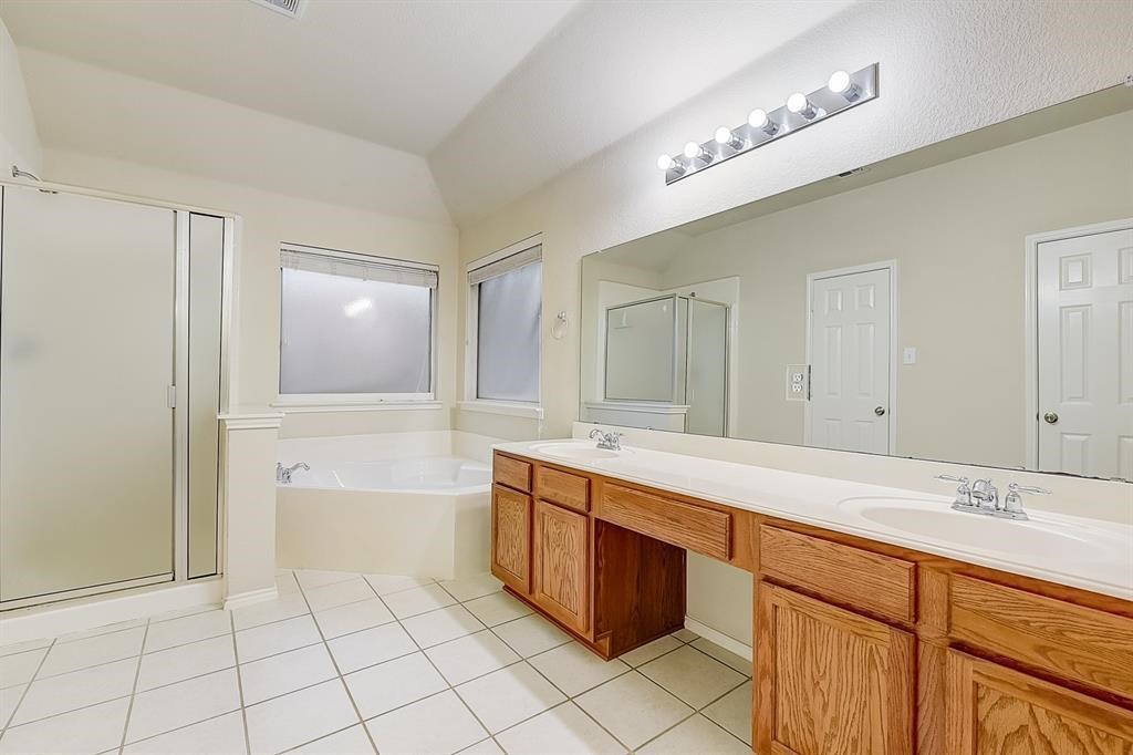 9764 Old Field Drive Mckinney TX 75072