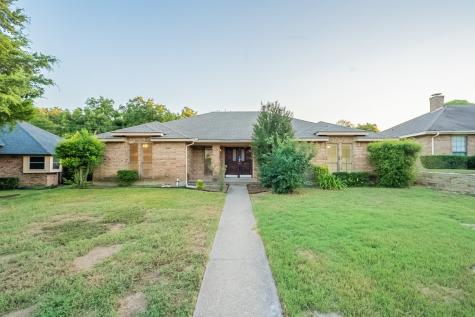 310 Meadowcreek Drive Duncanville TX 75137