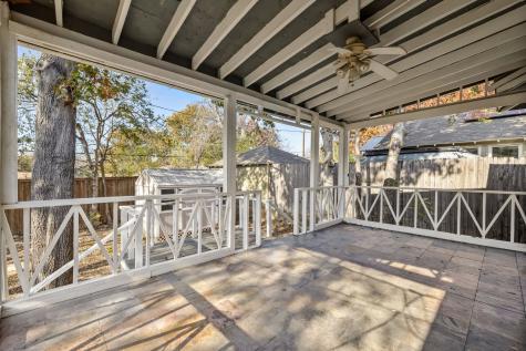 1800 Virginia Place Fort Worth TX 76107