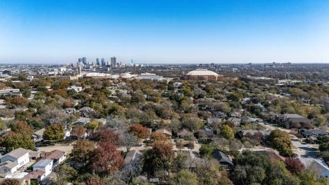 1800 Virginia Place Fort Worth TX 76107