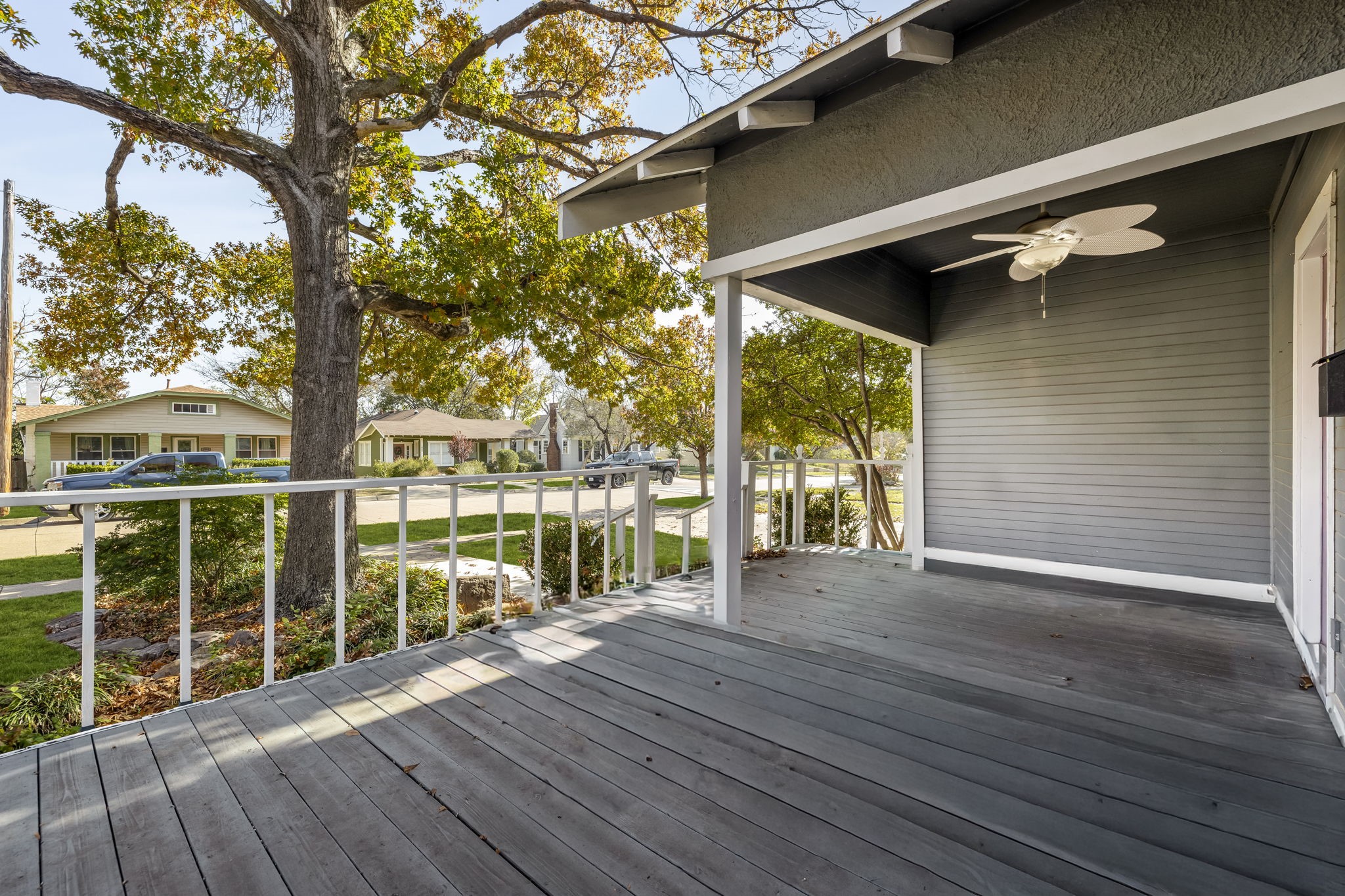 1800 Virginia Place Fort Worth TX 76107