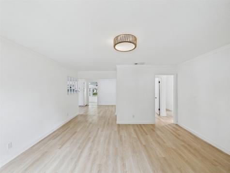 845 Dent Street Garland TX 75040