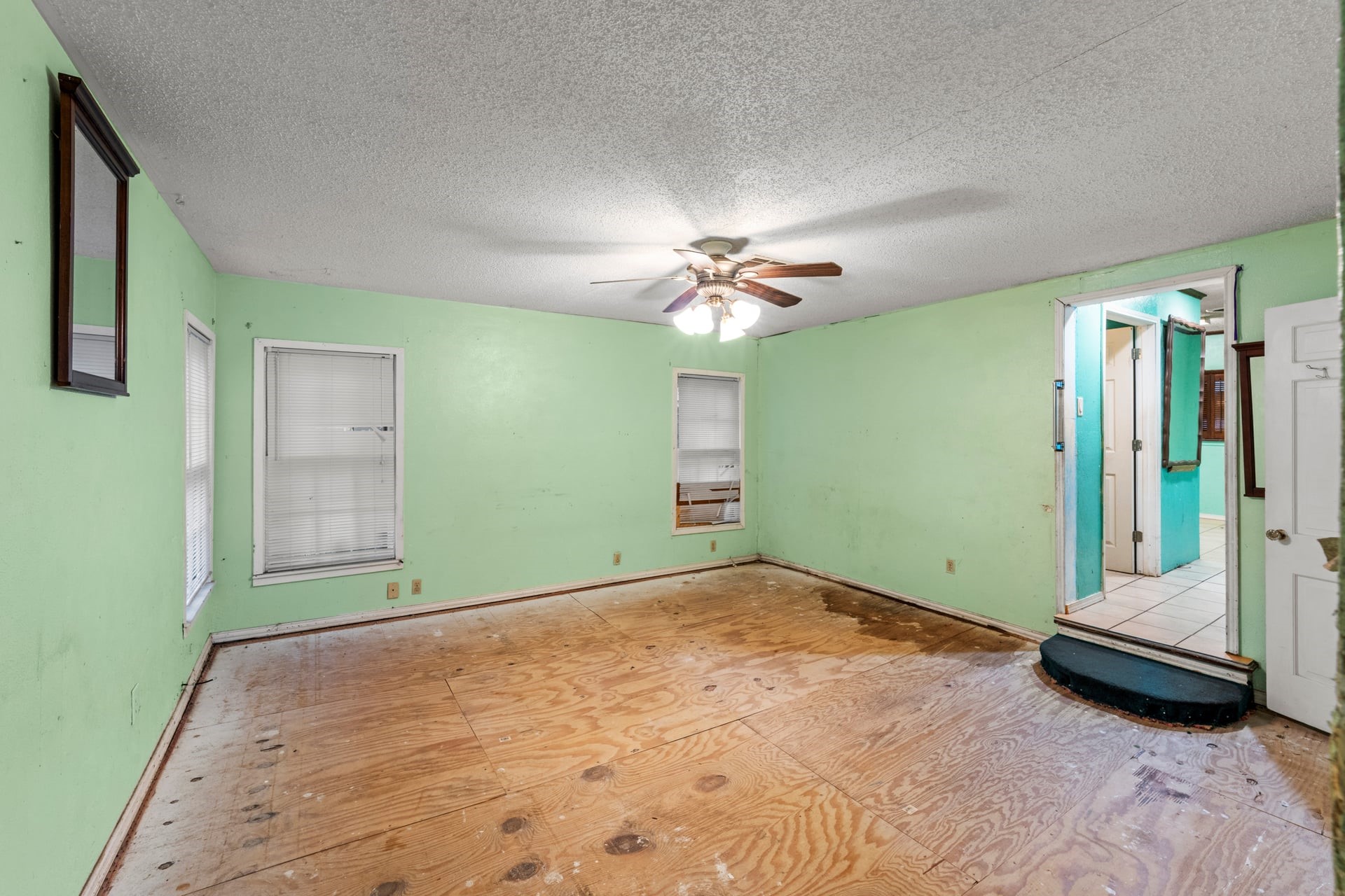 2617 Loraine Street Fort Worth TX 76106