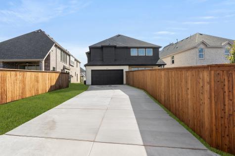 8511 Great Stone Trail Rowlett TX 75089