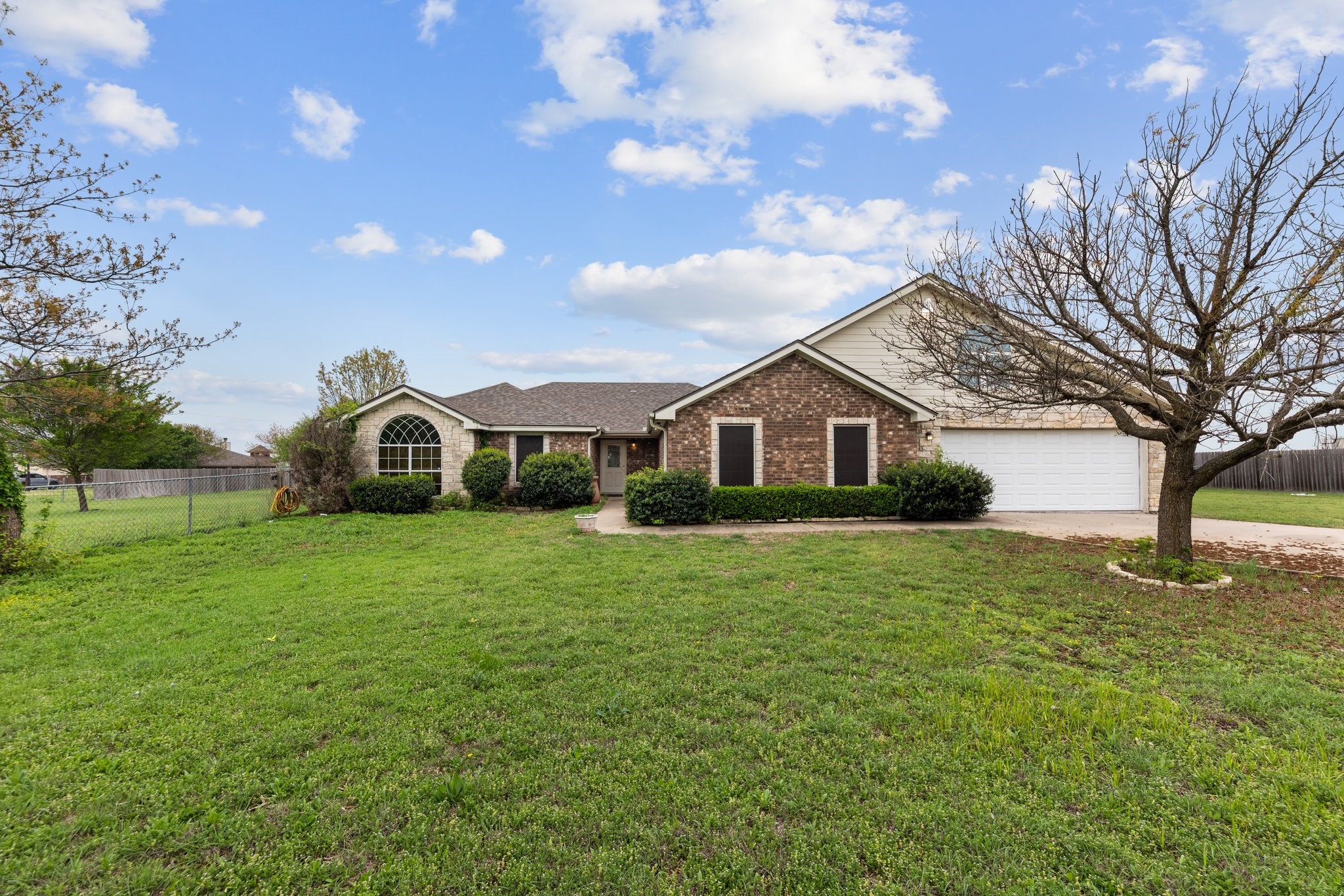 1065 W Hillyard Road Moody TX 76557