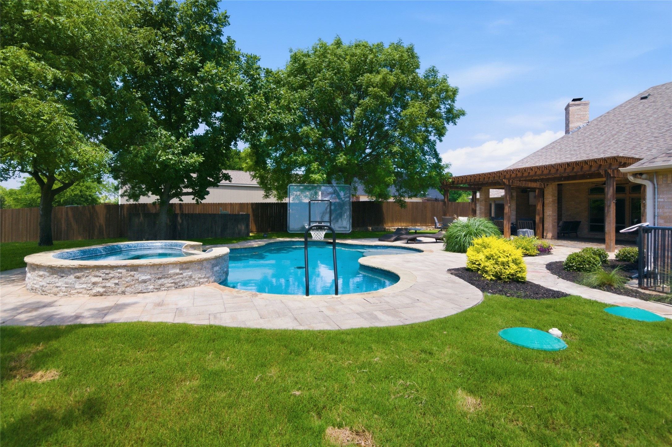 4016 Jamies Ridge Fort Worth TX 76126