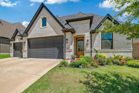 421 Blue Star Court Burleson TX 76028