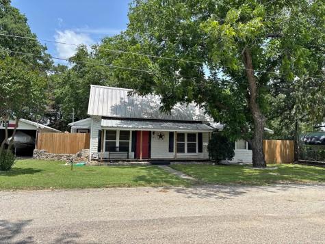 525 W Elm Street Stephenville TX 76401