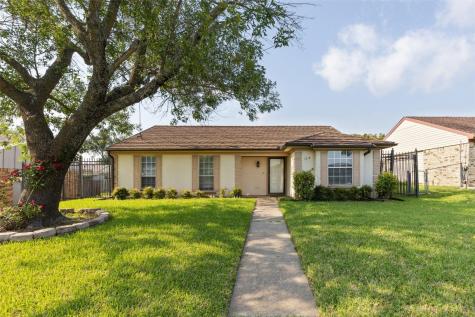 1214 High Valley Drive Garland TX 75041