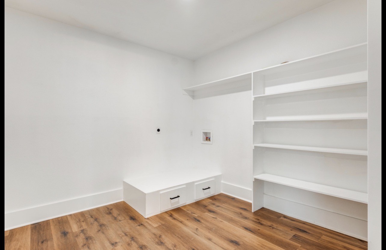 1314 Arborvitae Dallas TX 75224