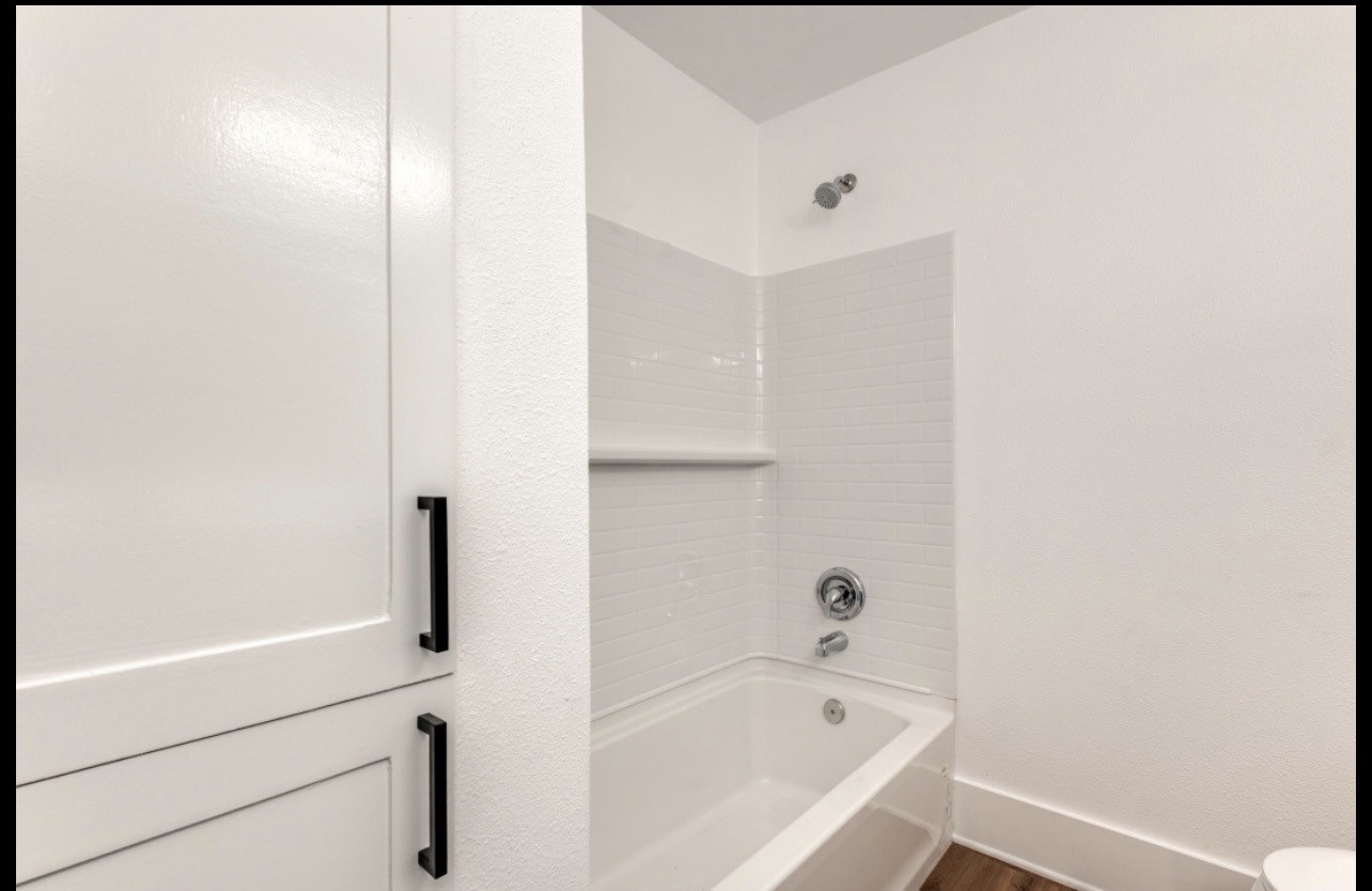 1314 Arborvitae Dallas TX 75224