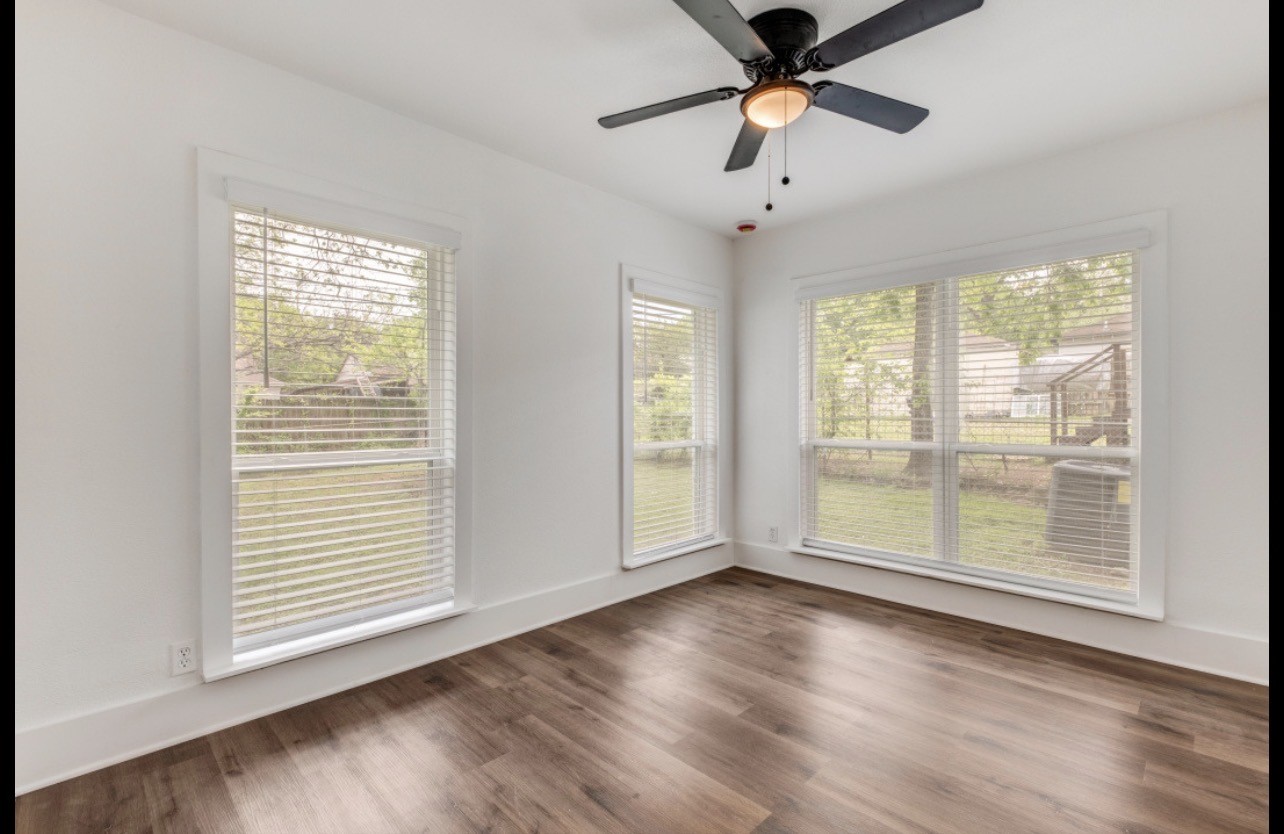 1314 Arborvitae Dallas TX 75224