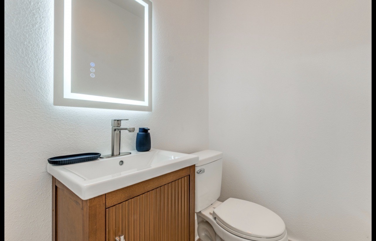 1314 Arborvitae Dallas TX 75224