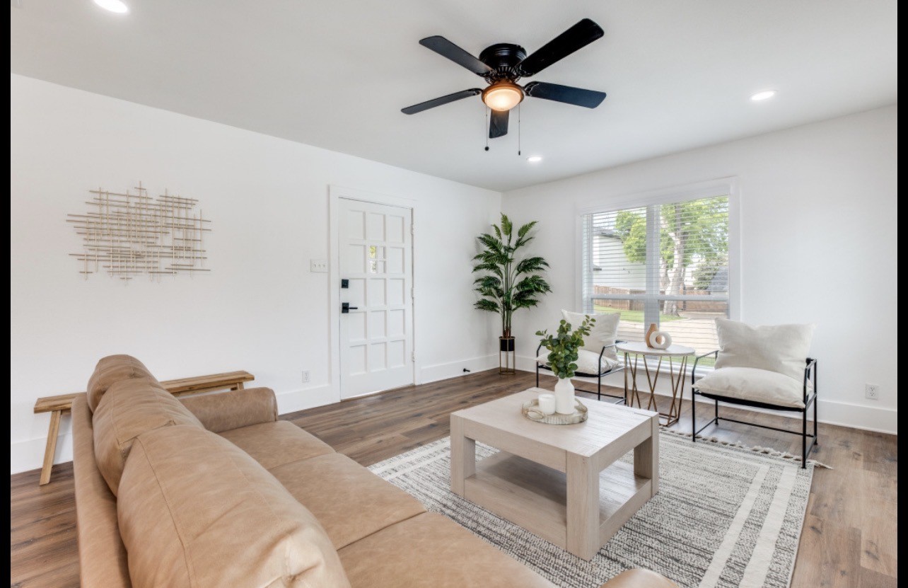 1314 Arborvitae Dallas TX 75224