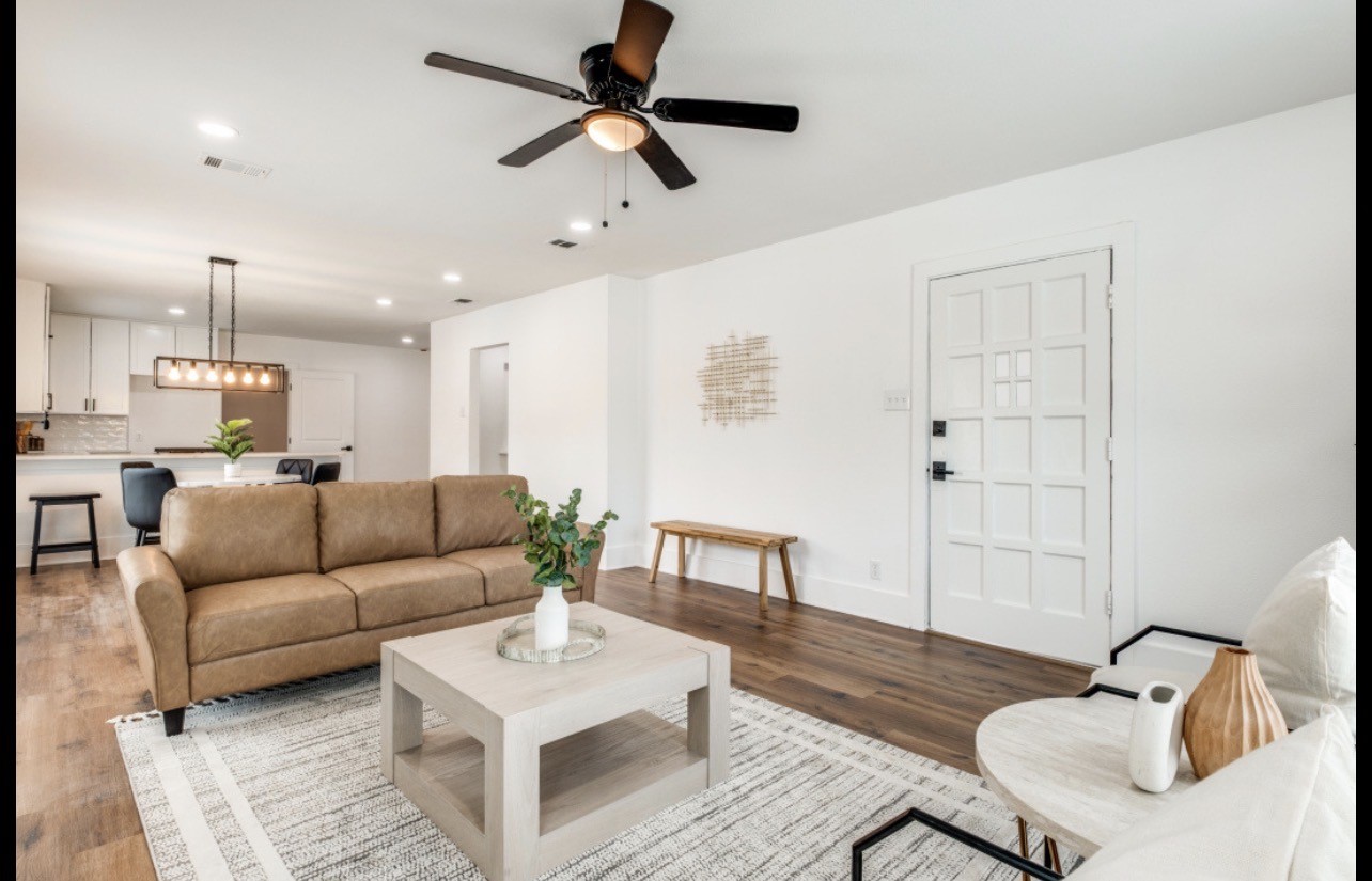 1314 Arborvitae Dallas TX 75224