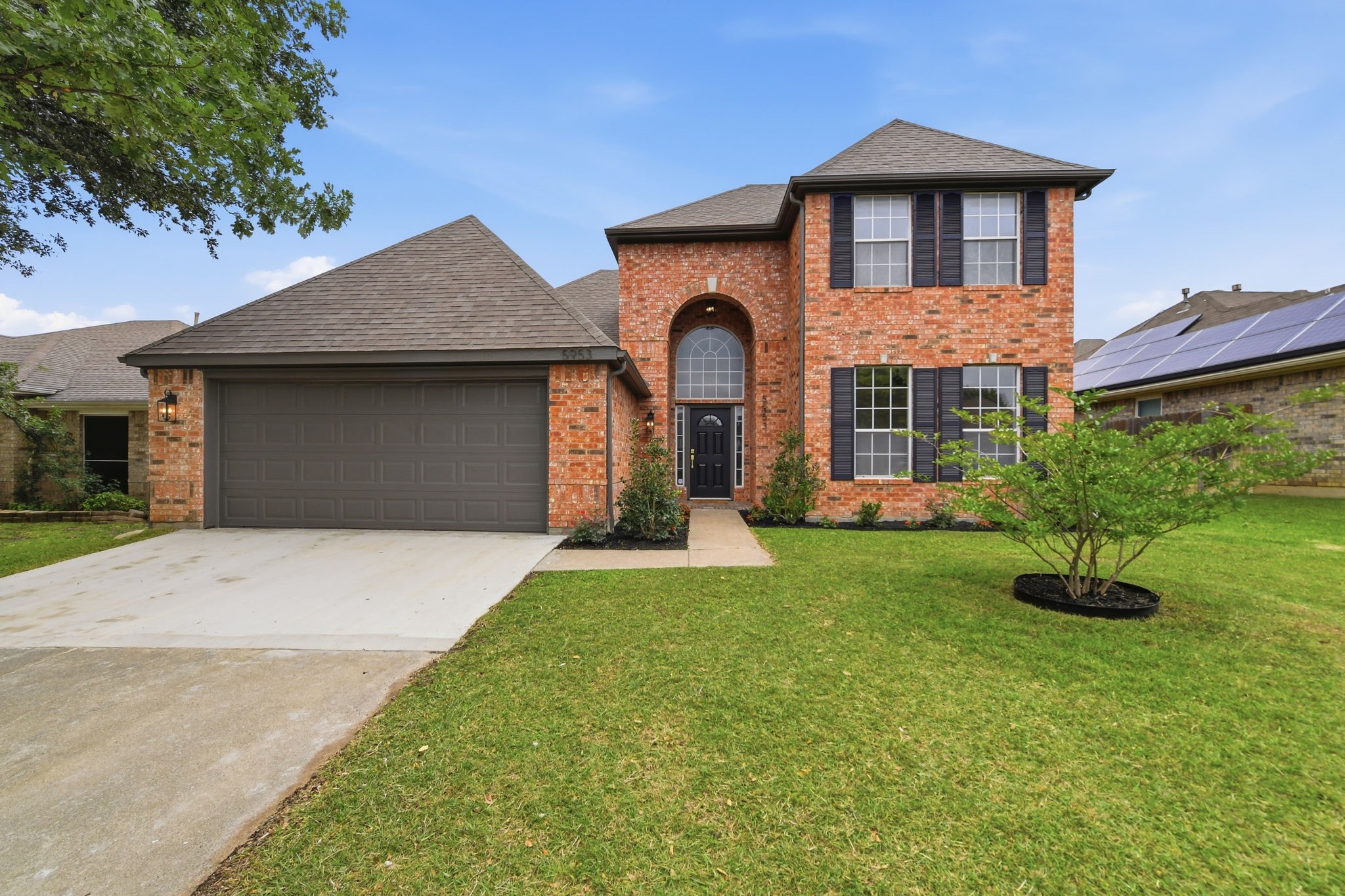 5953 Hillview Drive Watauga TX 76148