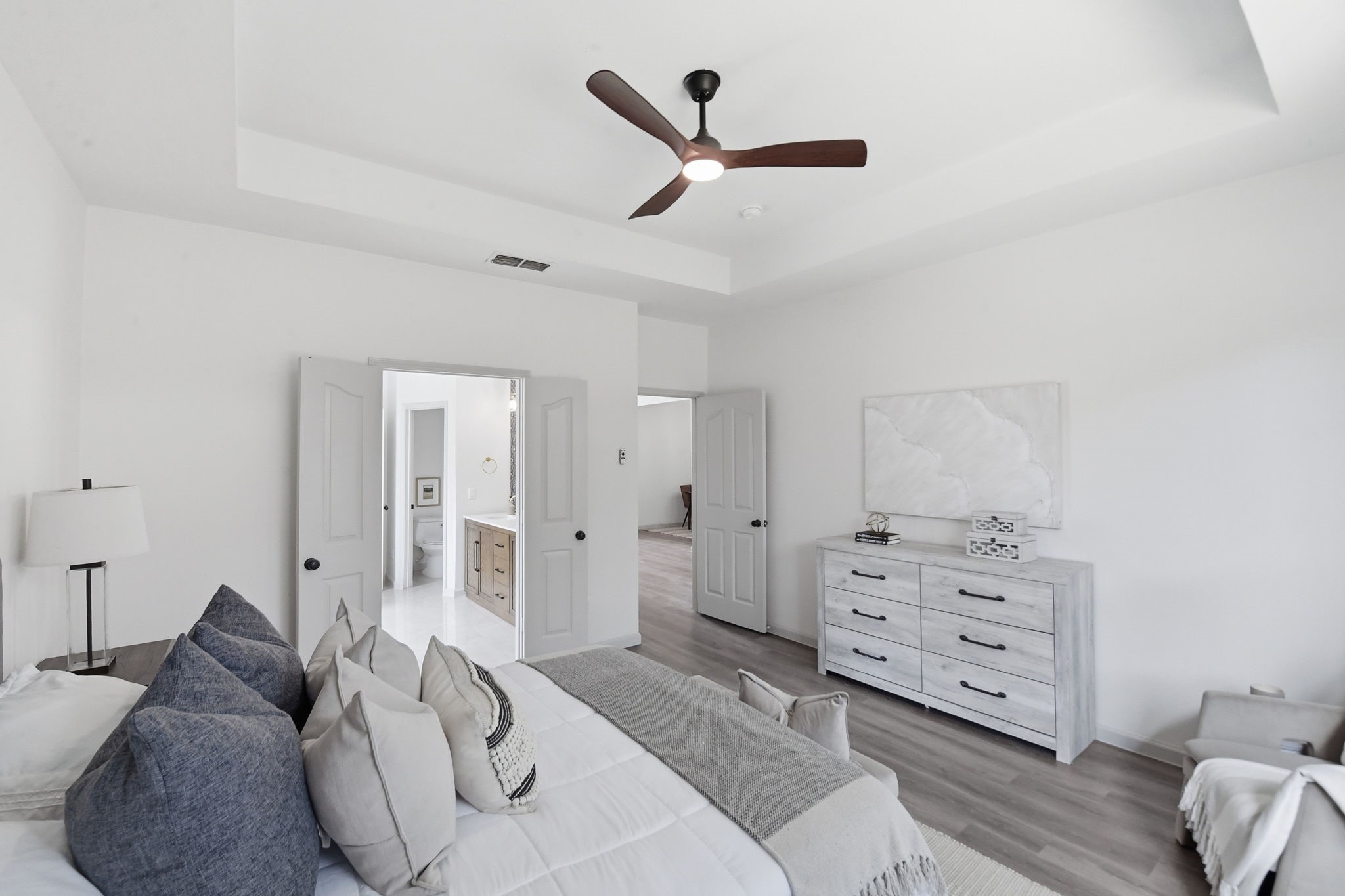 5953 Hillview Drive Watauga TX 76148
