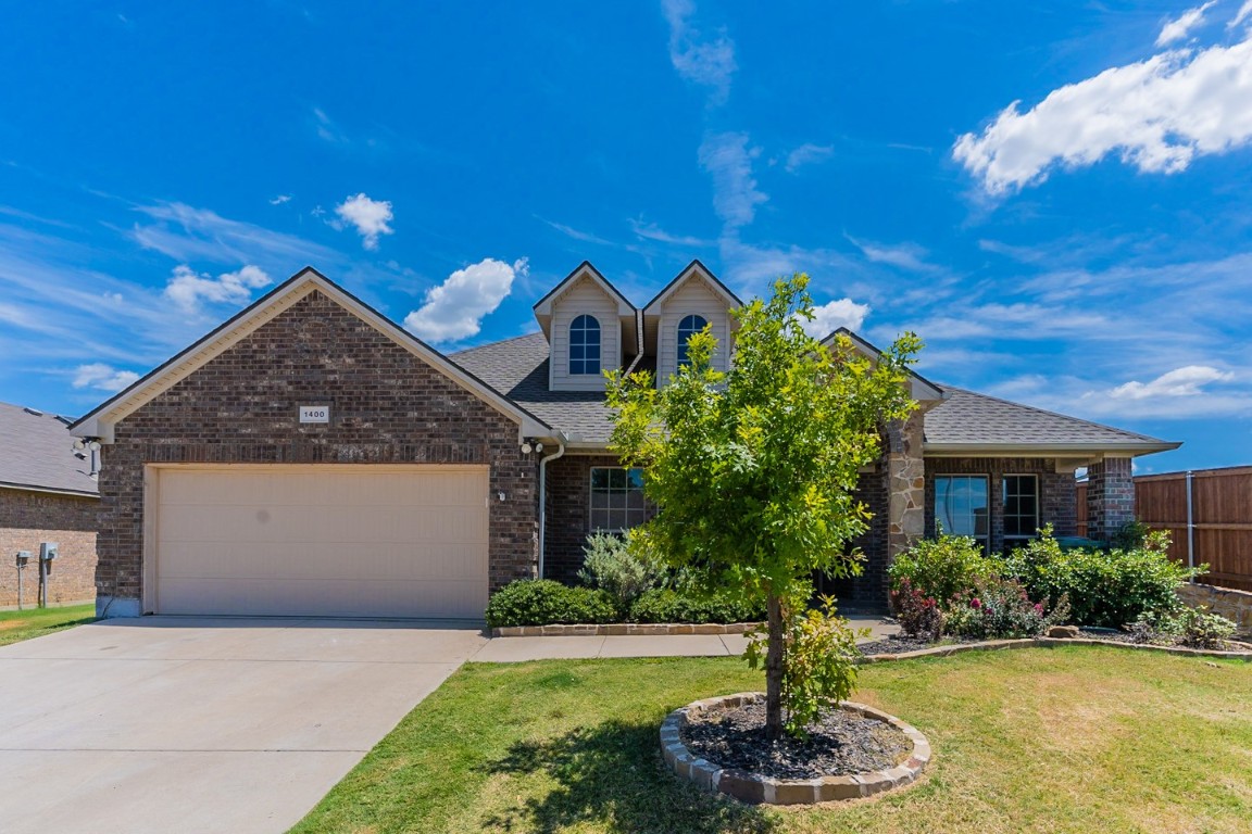 1400 Deer Hollow Drive Arlington TX 76002