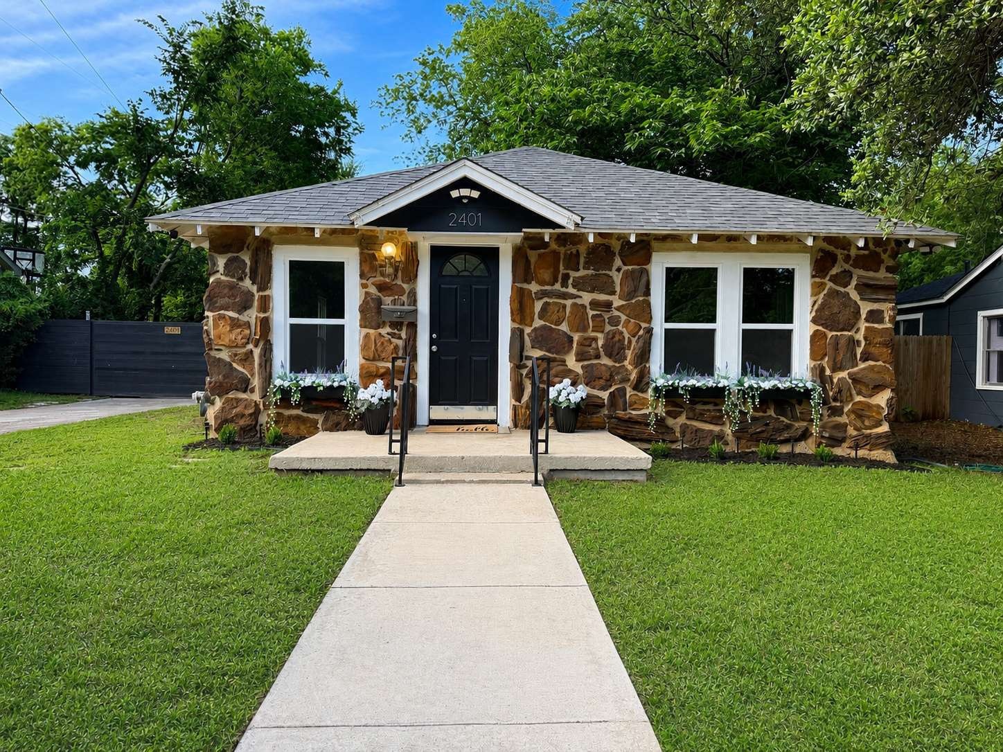 2401 Lillian Street Fort Worth TX 76111