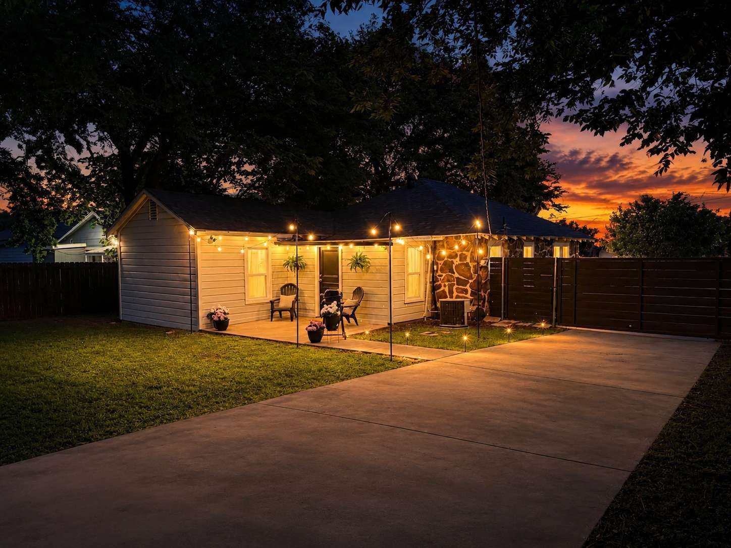 2401 Lillian Street Fort Worth TX 76111