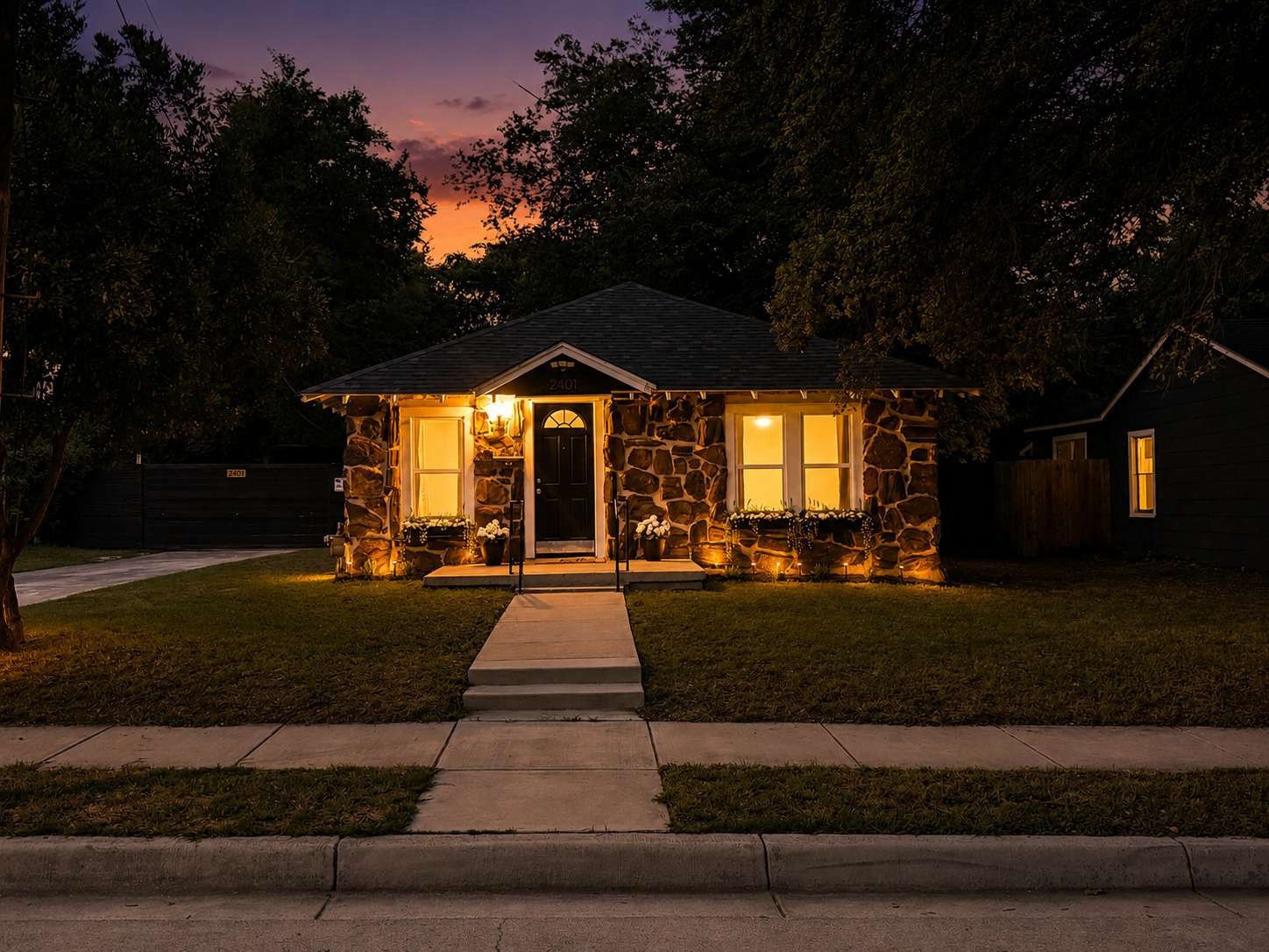 2401 Lillian Street Fort Worth TX 76111