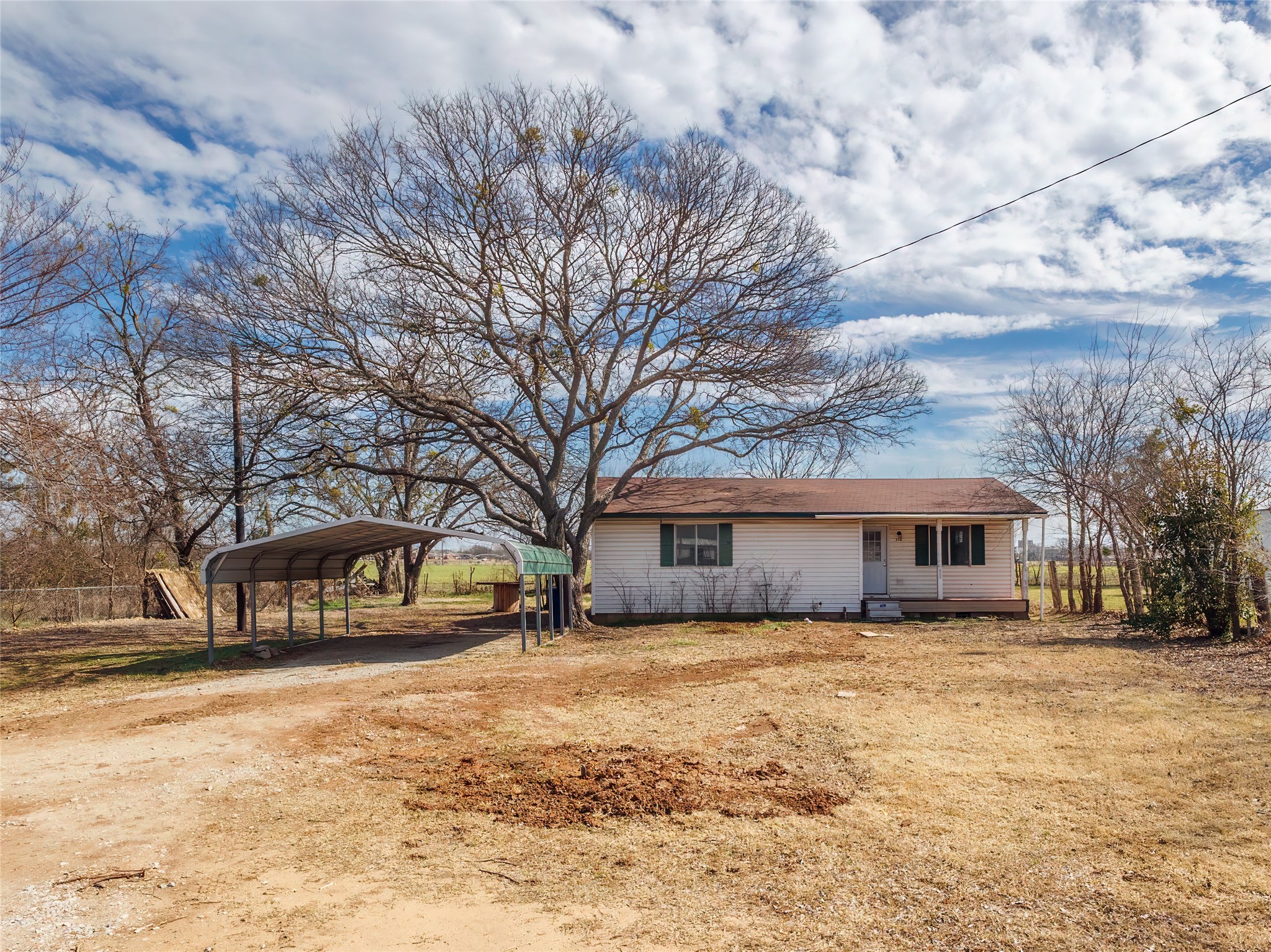 704 Maple Street Brownwood TX 76801