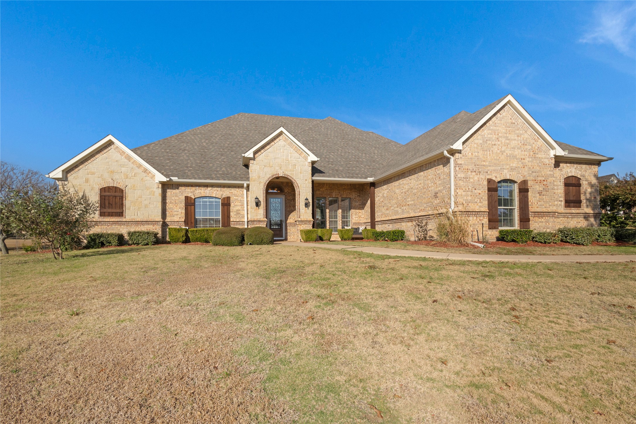 7701 Oak Creek Lane Denton TX 76208