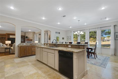 7701 Oak Creek Lane Denton TX 76208