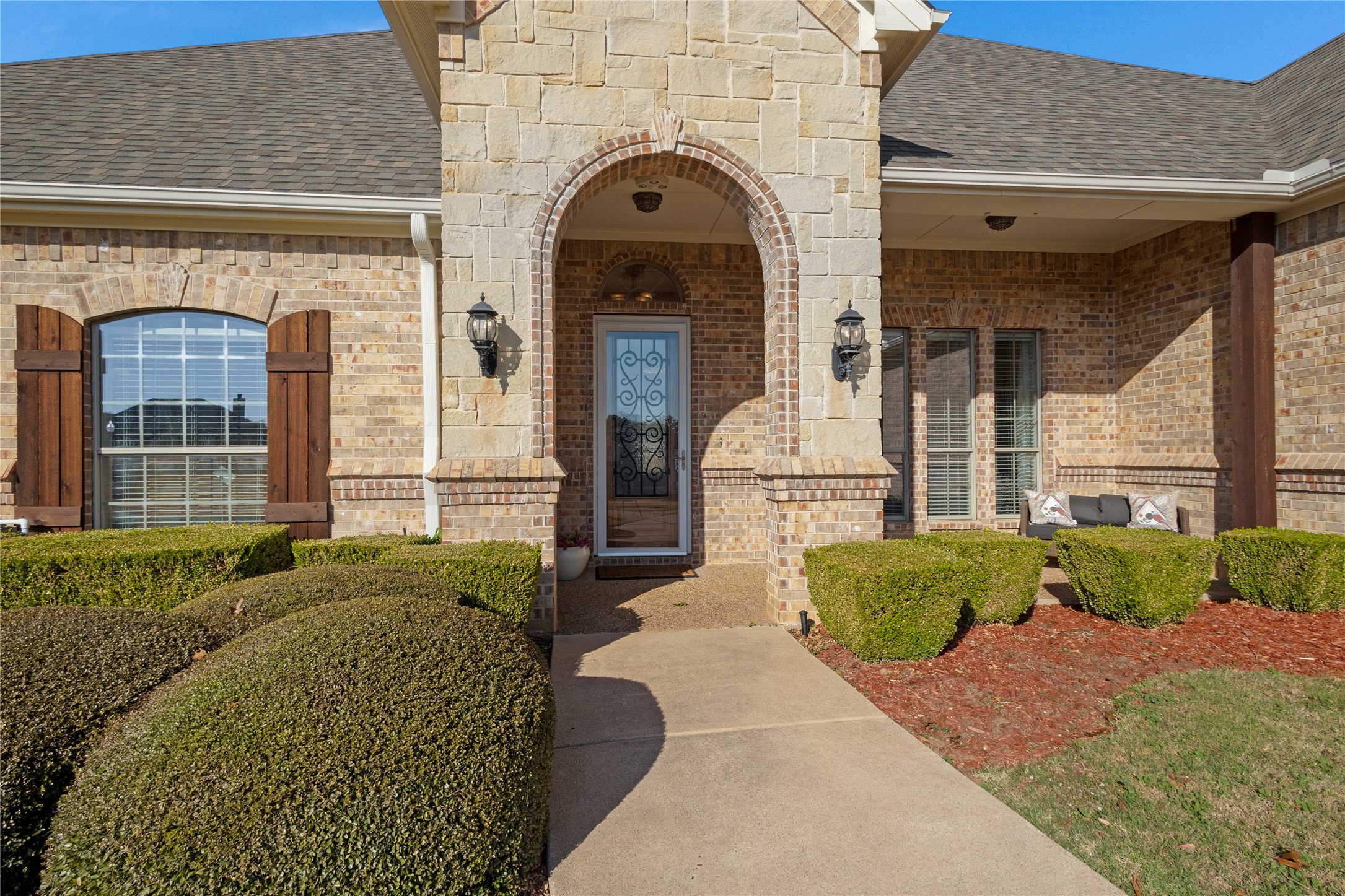 7701 Oak Creek Lane Denton TX 76208