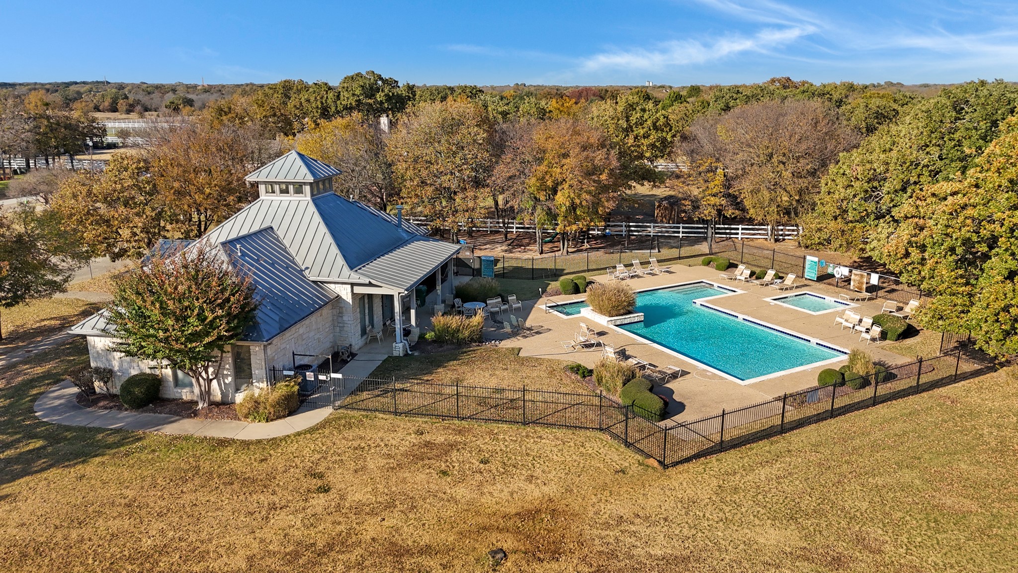 7701 Oak Creek Lane Denton TX 76208