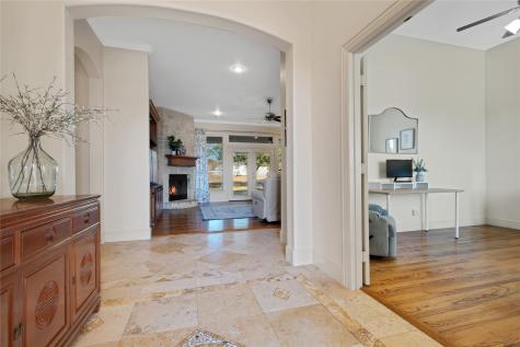 7701 Oak Creek Lane Denton TX 76208