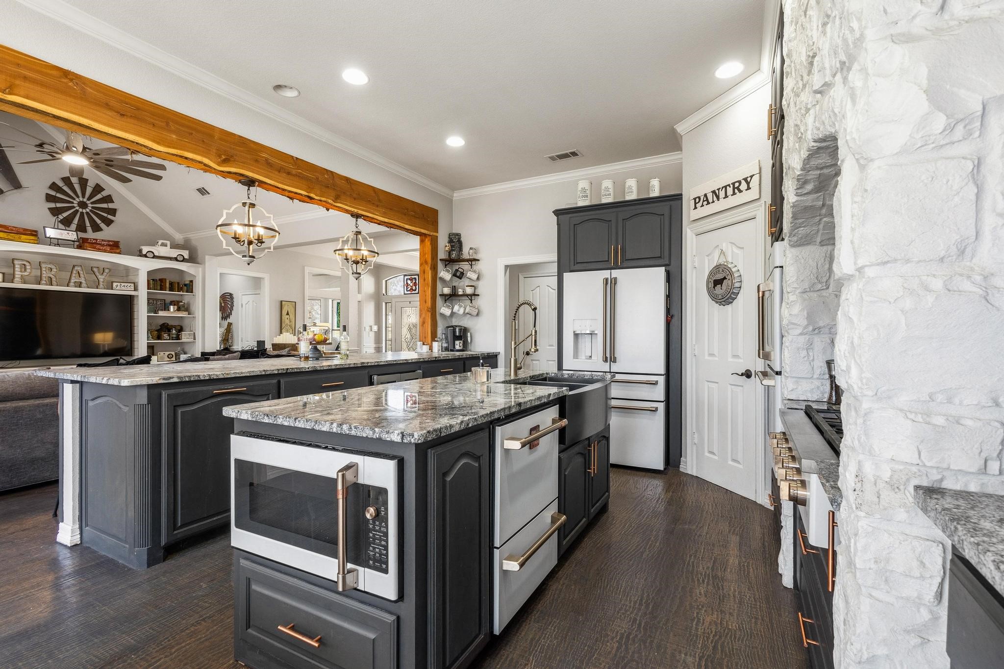 107 Falls Creek Lane Gunter TX 75058