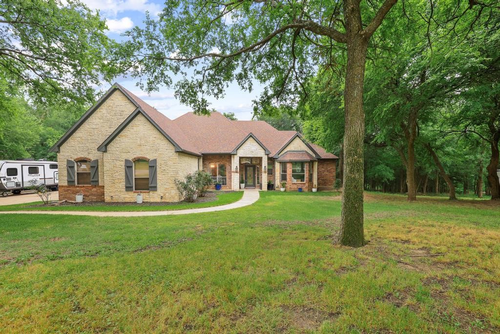 107 Falls Creek Lane Gunter TX 75058