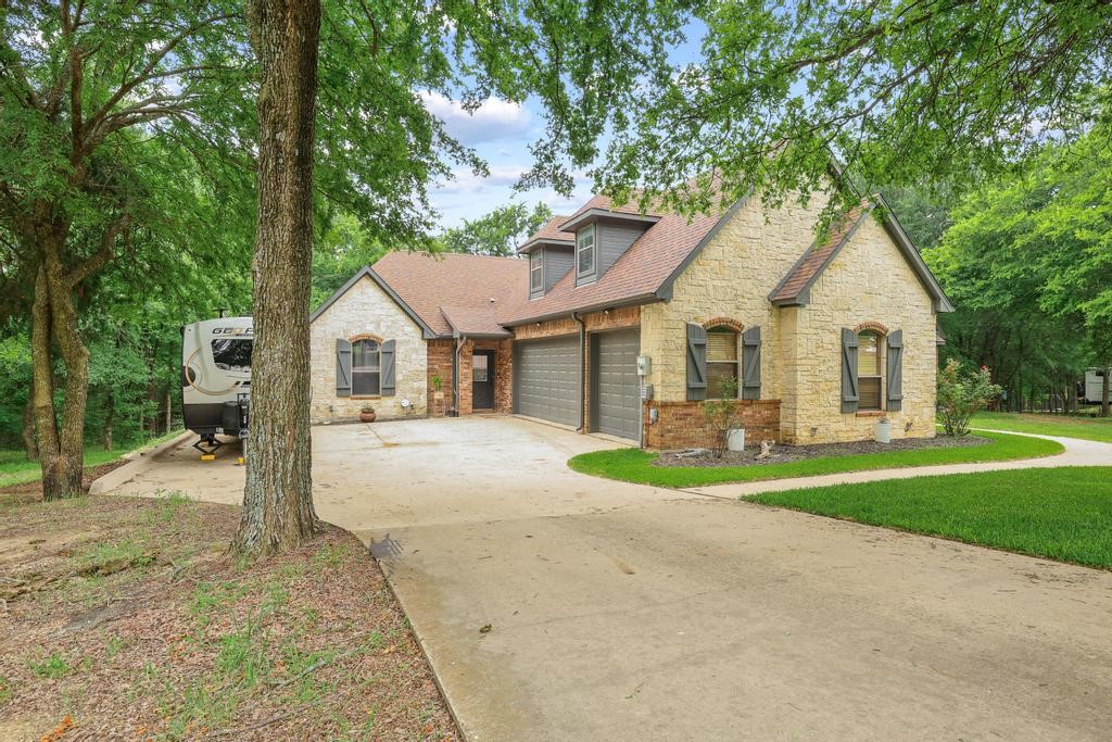 107 Falls Creek Lane Gunter TX 75058